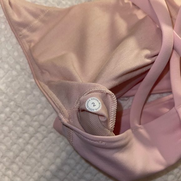 LULU BRA BRAND NEW - Picture 3 of 3